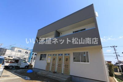 【外観】 | ＬＵＭＩＥＬＥ越智