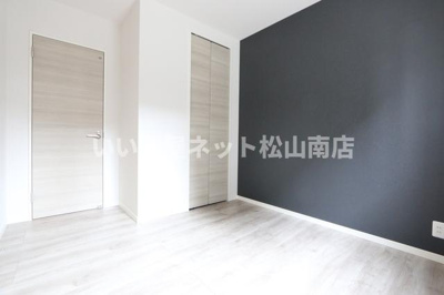 【その他】 | ＬＵＭＩＥＬＥ越智