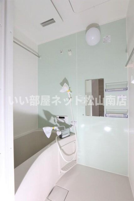 【浴室】 | ＬＵＭＩＥＬＥ越智