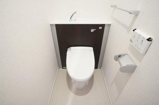 【トイレ】 | カシリ・エスポワール | 清潔感のあるトイレです