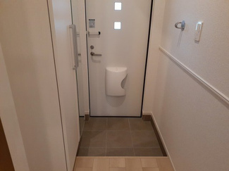 【玄関】 | Ｂｌｕｅ　Ｒｉｓｅ | 明るい玄関です