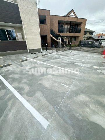 グレイス天野の駐車場|カースペースがあります