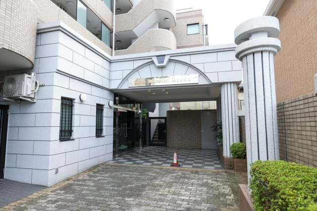 ライオンズマンション小山のエントランス