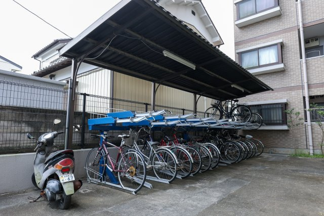 ライオンズマンション小山のその他共用部分|駐輪場
