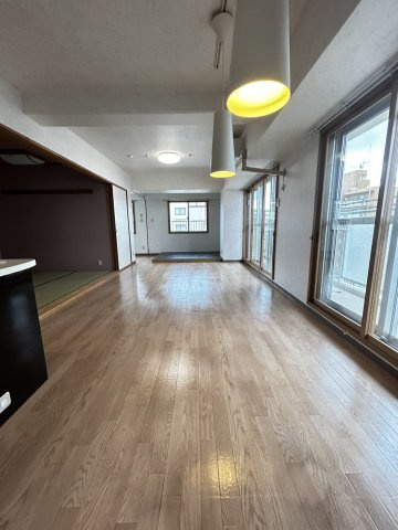 ドマーニ住吉のロビー