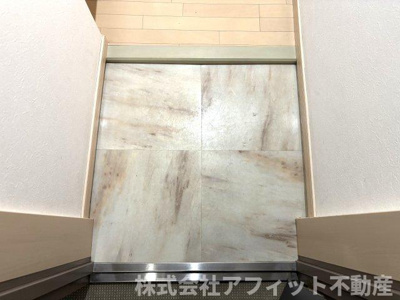 【エントランス】 | フラットリア笠岡