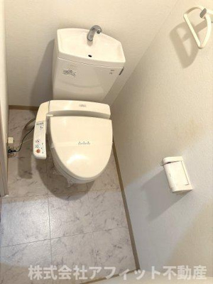 【トイレ】 | フラットリア笠岡 | 温水洗浄暖房便座