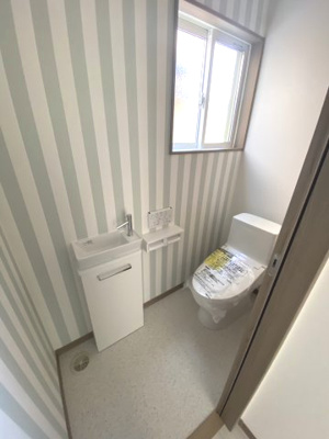 【トイレ】 | 平佐町字三本松 戸建 | ※新築時の写真になります。