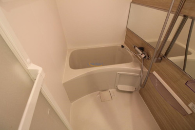 【浴室】 | アドバンス西梅田ラシュレ