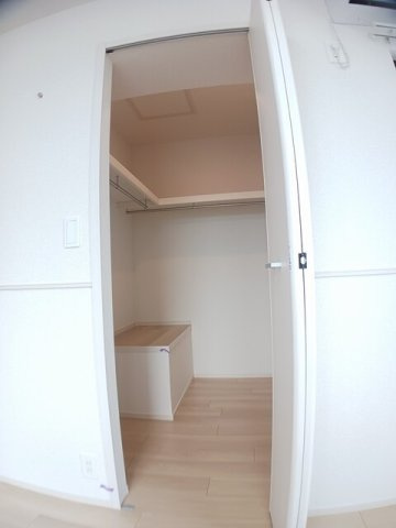 シャノワールＮの収納