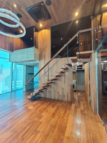 ARTEMIS MINAMI AZABUの居間・リビング