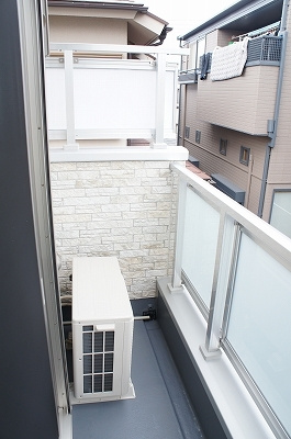 リブリ・レイヴ花園のバルコニー|広々としたバルコニーです