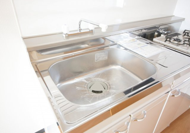 ヴィレッジねむのキッチン|別部屋同一間取りのお写真となります。