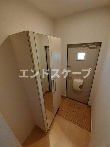 ラ・ティーダヒルズ　Ｗの玄関|高崎、前橋のお部屋探しはエンドスケープまで！お客様の理想お聞かせ下さい♪
