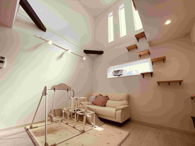 野田市つつみ野1丁目　中古戸建の居間・リビング