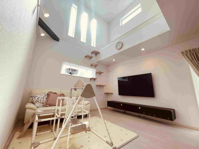 野田市つつみ野1丁目　中古戸建の居間・リビング