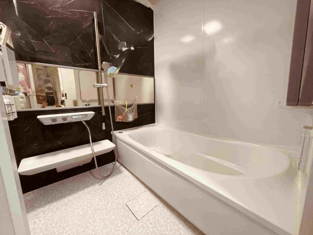 野田市つつみ野1丁目　中古戸建の浴室