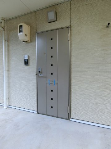 プラシードの玄関