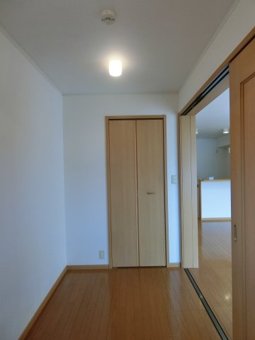 プラシードの洋室