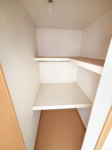 ヌーベル　ピアッツァⅠの内装|イメージ102号室の写真