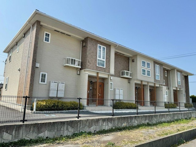 ヌーベル　ピアッツァⅠ