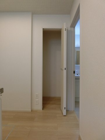 グランシャリオ　アルファ　Ｂの収納