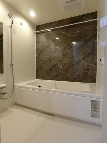 グランシャリオ　アルファ　Ｂの浴室