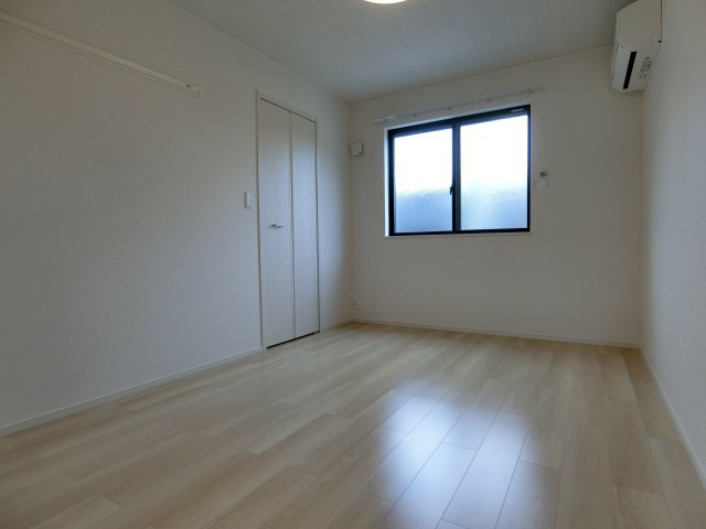 グランシャリオ　アルファ　Ｂの洋室