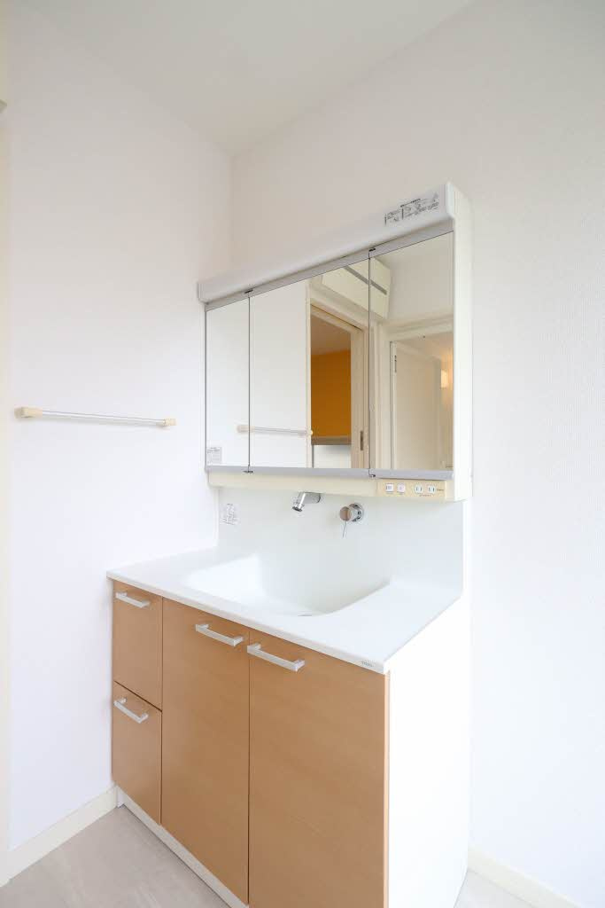 高須台M邸貸家の洗面所