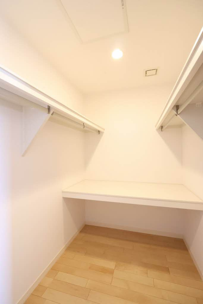 高須台M邸貸家の収納