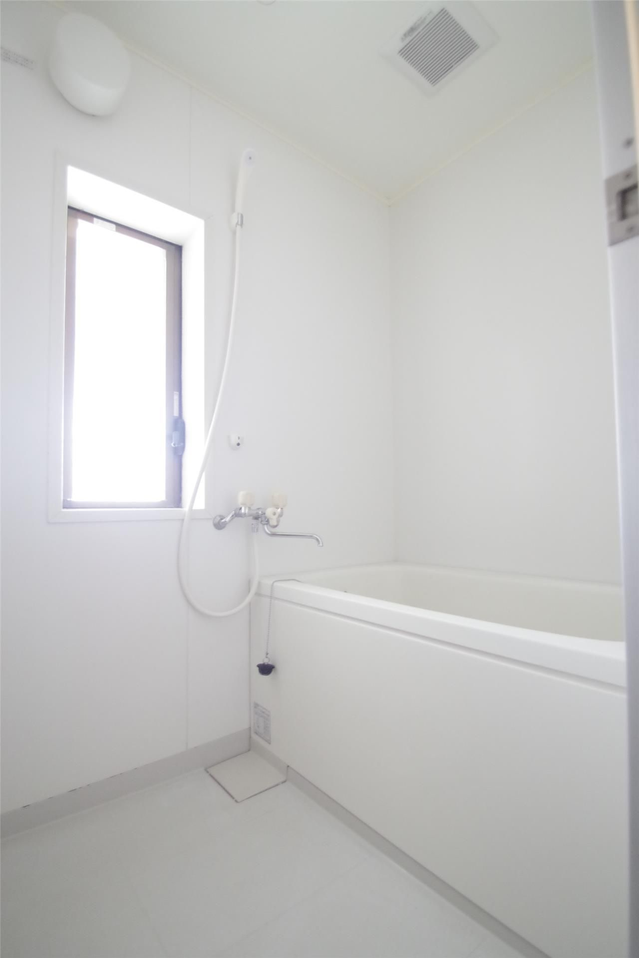 熊本市中央区十禅寺１丁目のアパートの浴室