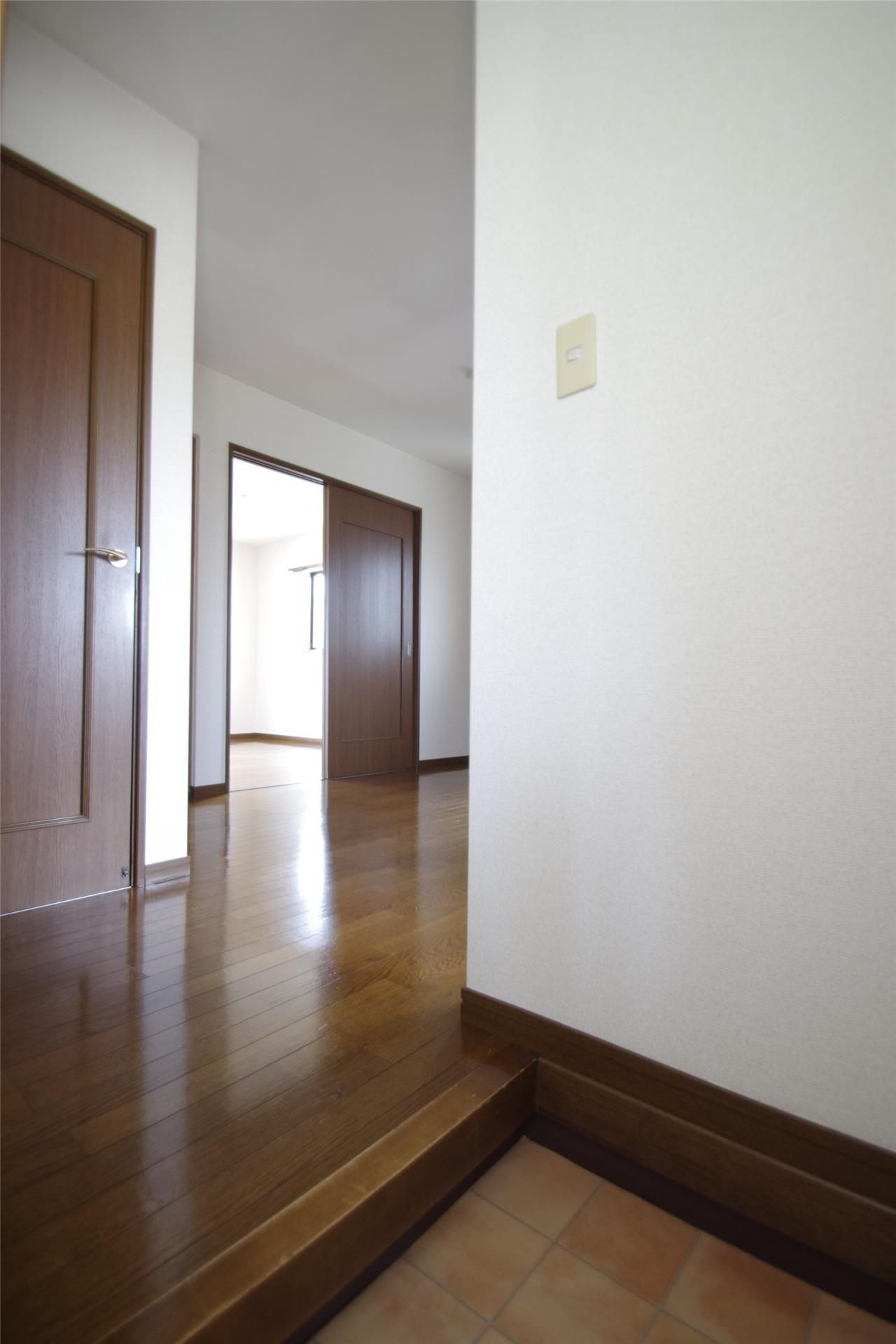 熊本市中央区十禅寺１丁目のアパートの玄関