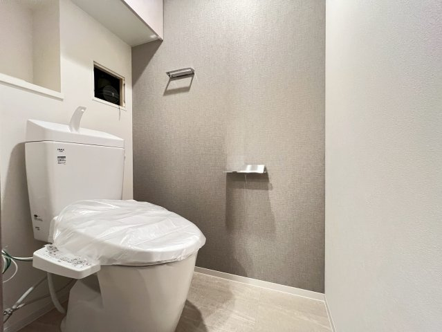 コンフォリア・リヴ博労町一丁目Qのトイレ