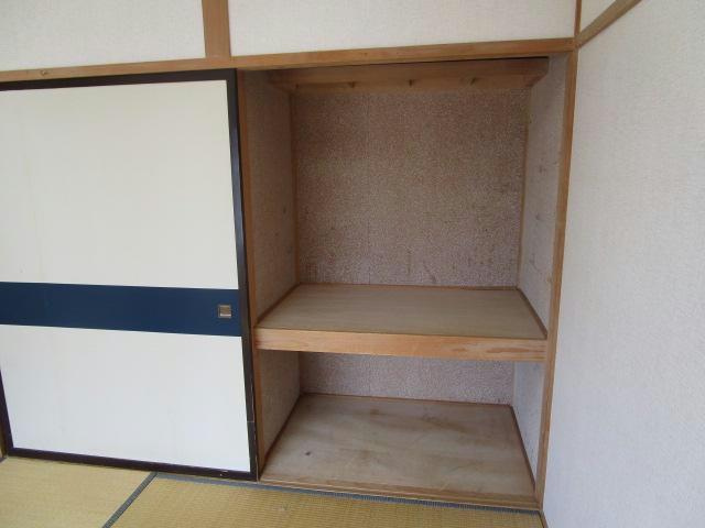 緑苑東棟の収納