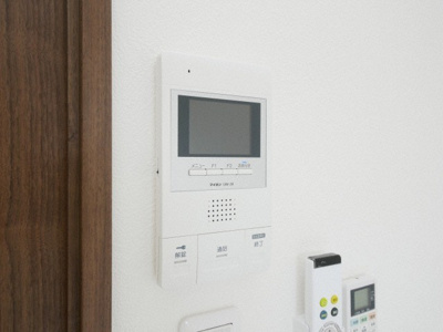 【セキュリティ】 | AQUA GALAXY | モニター付きインターホンです