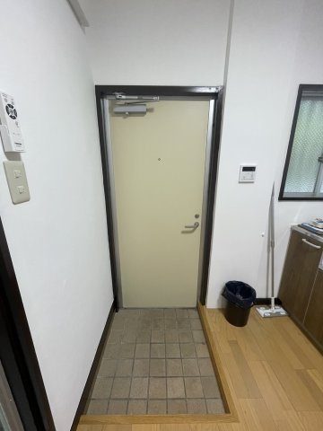 篠北ハイツの玄関