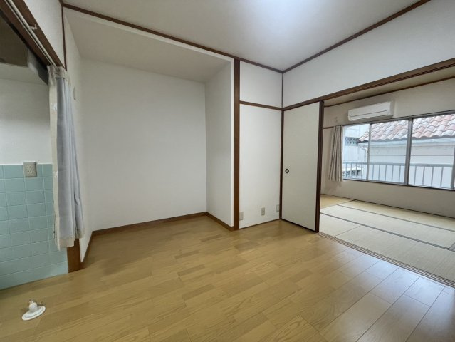 篠北ハイツの居間・リビング