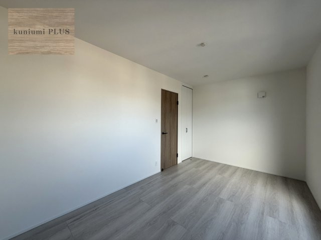 大阪市鶴見区中茶屋1丁目の洋室