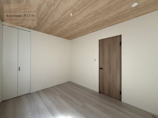 大阪市鶴見区中茶屋1丁目の洋室
