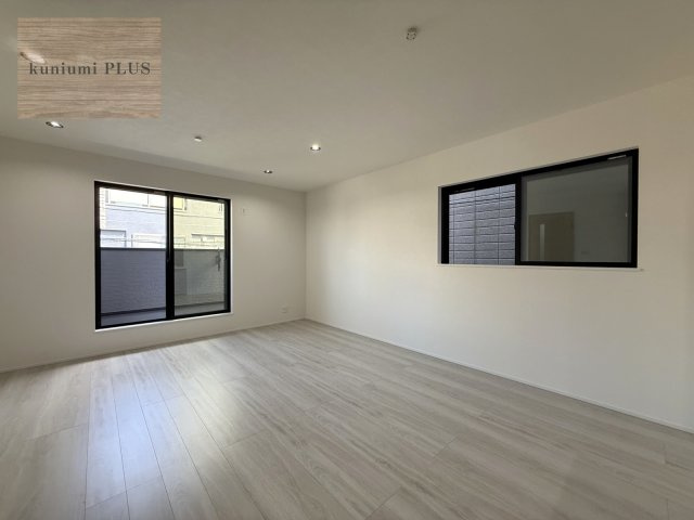 大阪市鶴見区中茶屋1丁目の居間・リビング