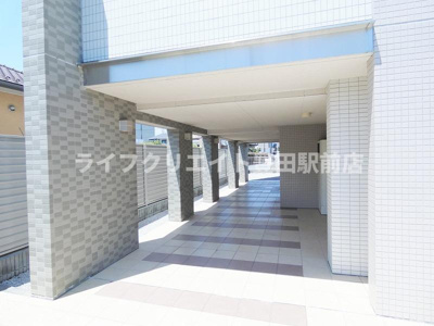 【エントランス】 | ベラヴィスタ