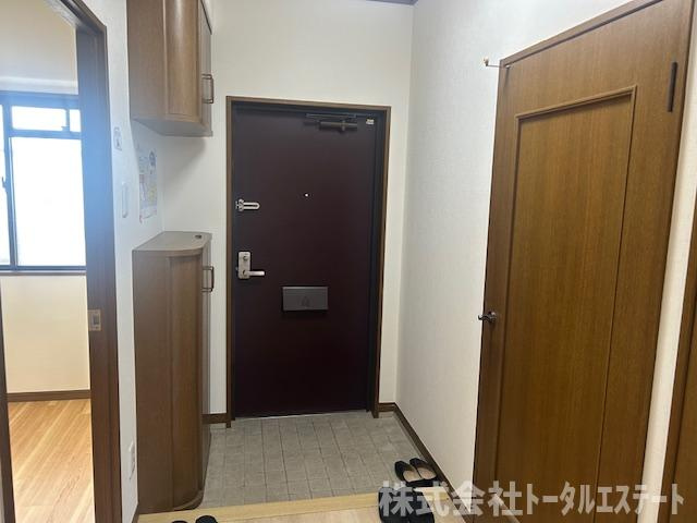 アーデント熊野の玄関