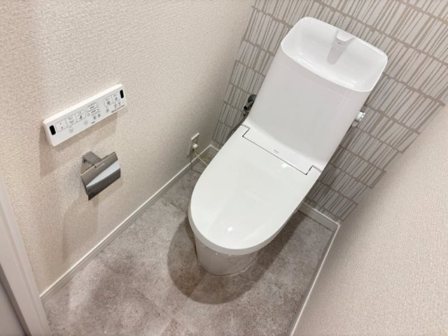 ラドーニ則武天空の館のトイレ|ゆったりとした空間のトイレです