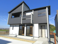 ブルーミングガーデン甲斐市下今井2期　2号棟の画像