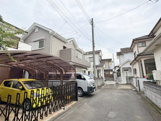 【前面道路含む現地写真】 | 川越市下広谷　中古戸建　「鶴ヶ島駅」徒歩18分　敷地33坪　【広谷小学区】