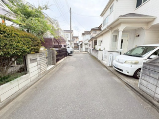 【前面道路含む現地写真】 | 川越市下広谷　中古戸建　「鶴ヶ島駅」徒歩18分　敷地33坪　【広谷小学区】