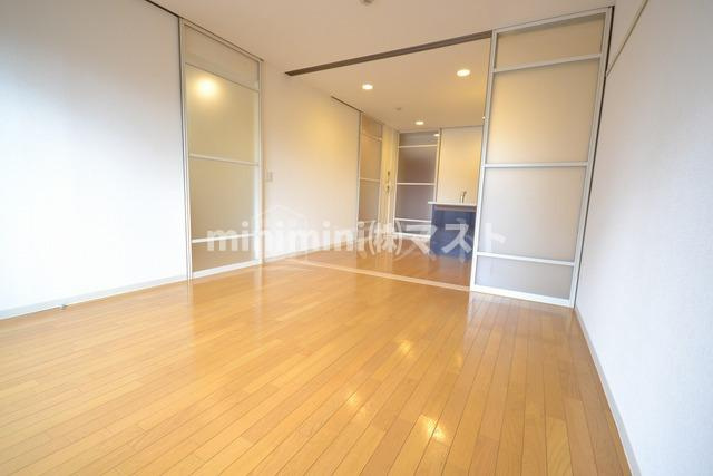 レユニール優の居間・リビング