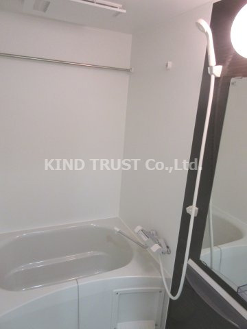 セレニテ梅田ルフレの浴室|ゆったり過ごせるお風呂です