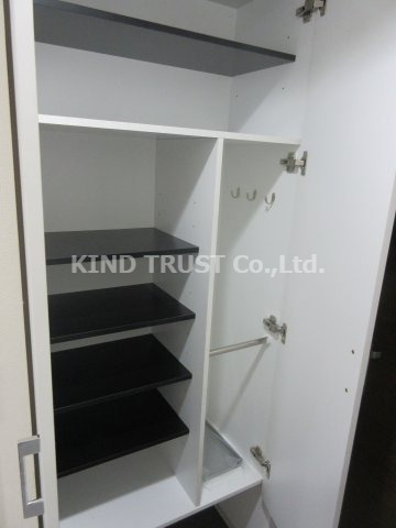 セレニテ梅田ルフレの玄関|落ち着いた玄関です