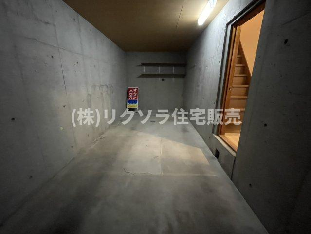 池之宮1丁目　中古一戸建ての駐車場|ビルトガレージ
■物件内覧・資金計画相談・住宅ローン相談、リフォーム相談、お問合せ受付中■
※当日・翌日のご内覧、ご相談はお電話でのお問合せがスムーズです！